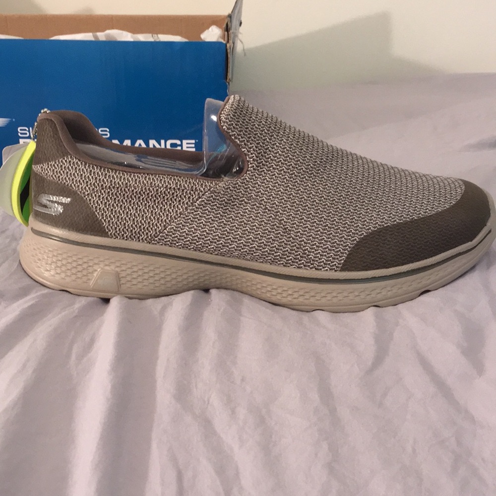 Men’s Sketcher Sneakers